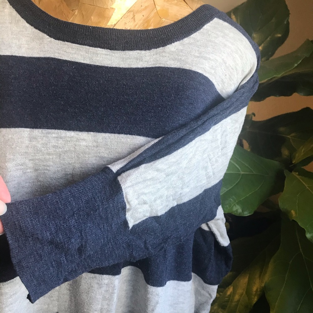 Striped sweater - Picture 2 of 4